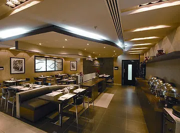Al Waleed Palace Hotel Apartments - Bur Dubai